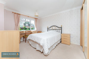 Bedroom- click for photo gallery